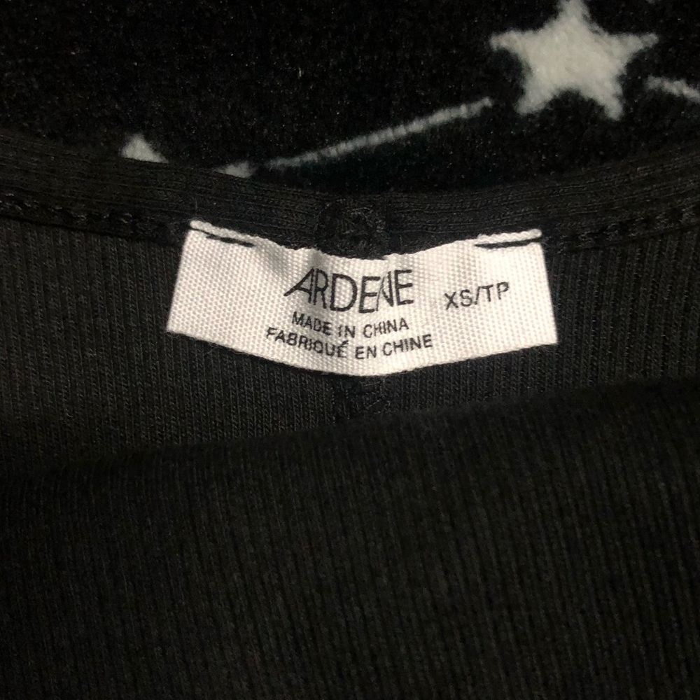 Ardene Ribbed Ultra Crop Tank Top - Picture 3 of 4